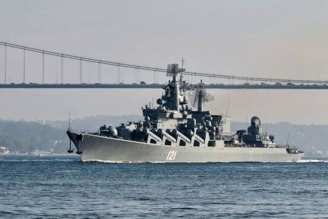 俄罗斯“莫斯科”号导弹巡洋舰图：路透社资料