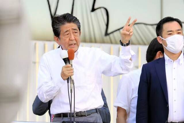 安倍晋三在7月1日发表演讲（图源：日本共同社）