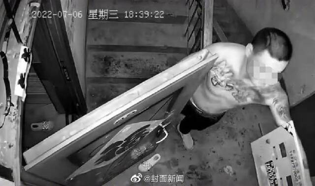 母女被雨衣男拖走事发地疑为山东莱阳 当地警方：需要核实