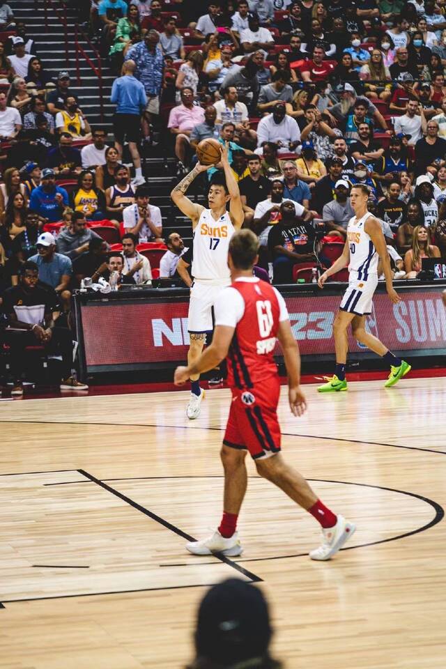 由曾凡博说开去，一定要统治CBA才能闯荡NBA吗