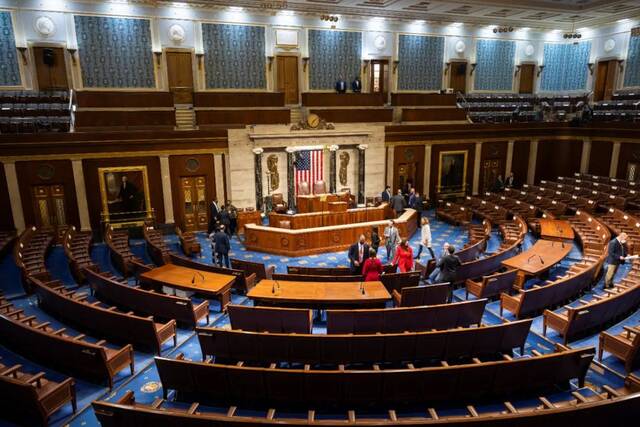 当地时间2022年3月1日，美国华盛顿国会众议院会议厅，美国总统拜登将发表国情咨文演讲。图/IC photo