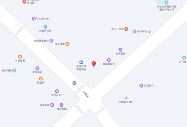 枪击现场位于该地交通街十字路口附近