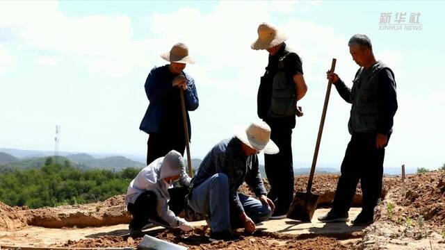 新华全媒+丨走近芦山峁新石器时代遗址