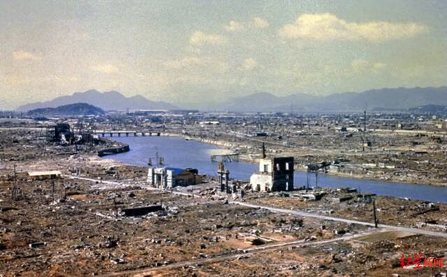▲原子弹爆炸后，广岛一片废墟（资料图）