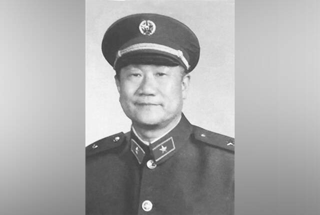 原江西省军区副政委武耀金逝世，曾参加辽沈、平津等战役