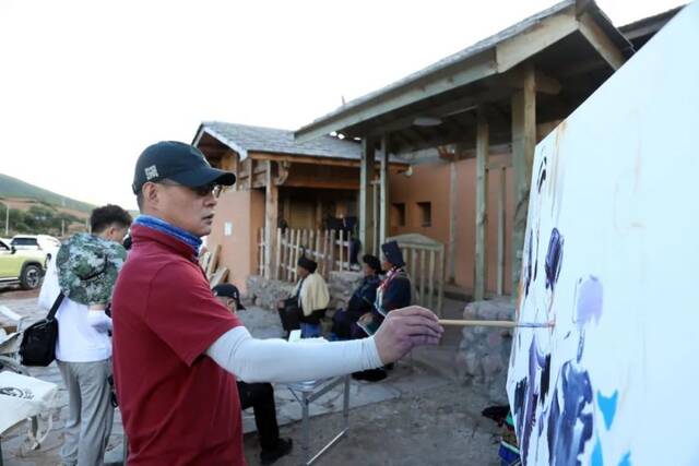 中央广播电视总台、中央美院、荣宝斋联合行动丨写生大凉山①