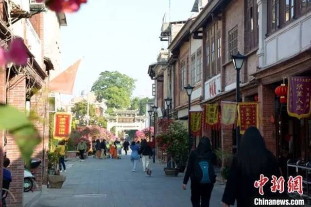 资料图：漳州古城内保留老街风貌。龚雯摄