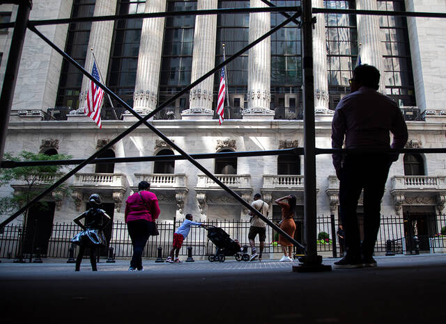 美国纽约证券交易所大楼的资料照片。新华社发（郭克摄）