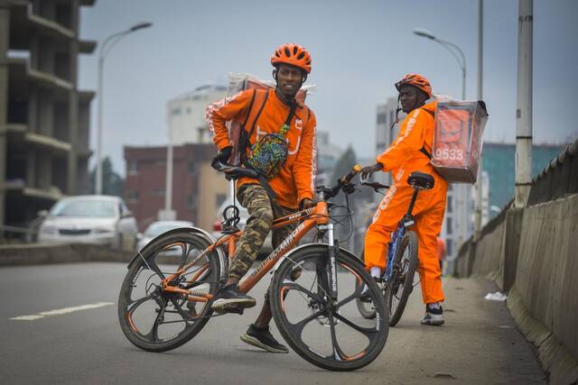 你好非洲  在这个非洲城市，自行车送餐悄然兴起
