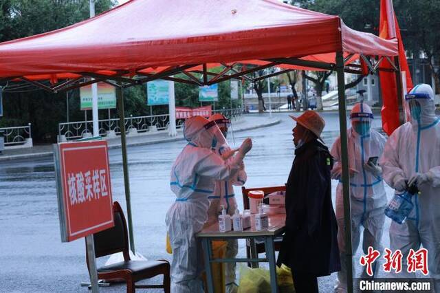 青海海南新增4例阳性感染者 均为重点管控人员