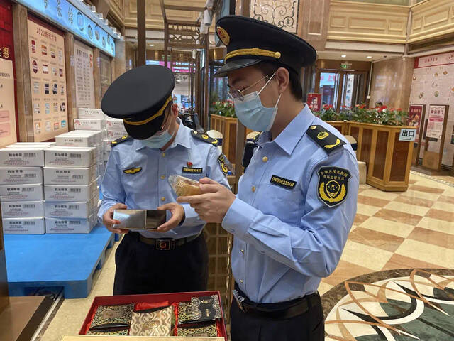 上海3家月饼销售单价超500元的企业被告诫