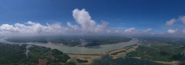 这是8月27日拍摄的平陆运河起点平塘江口附近水域（无人机全景照片）。新华社记者曹祎铭摄