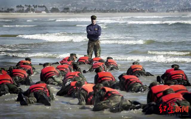 美海军海豹突击队训练致死背后：服用伟哥撑过“地狱周”，咳出带血液体近1升