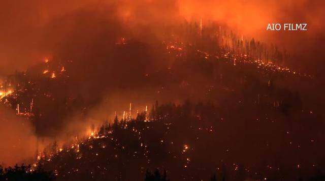 美加州山火蔓延超3800公顷，或致全州轮流停电