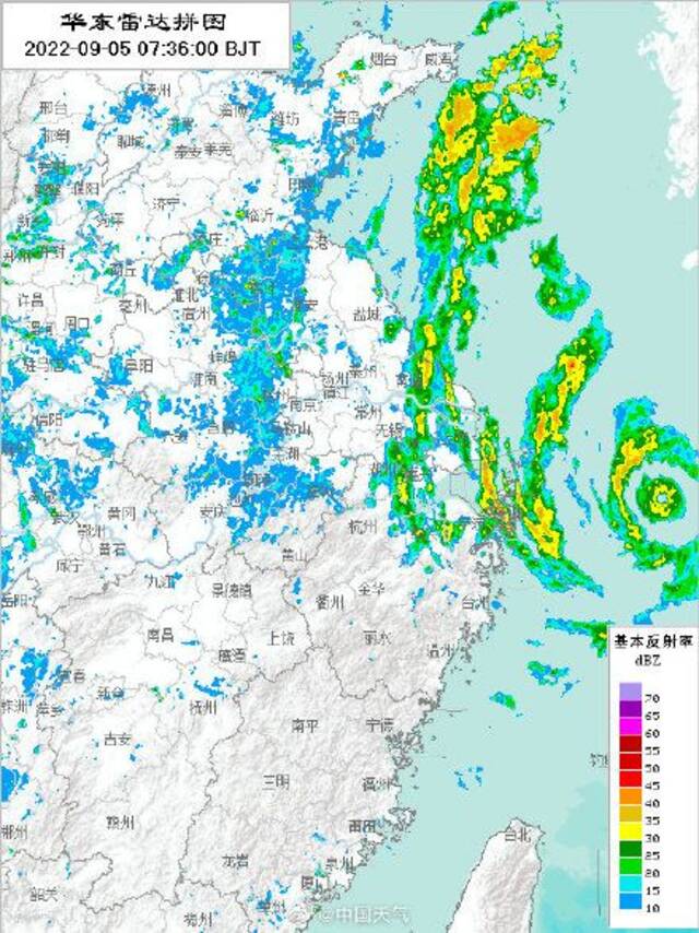 上海仍处于台风影响最强时段 局地有大雨阵风可达11级