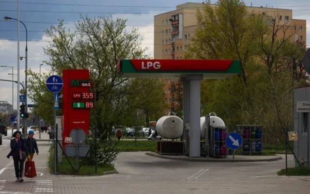 波兰首都华沙的一个天然气站。（本文配图均自新华社）