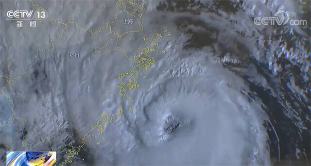 “梅花”逼近 中央气象台发布今年首个台风红色预警 各方严阵以待！