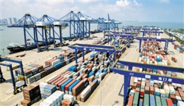 海口货物进出口贸易激增
