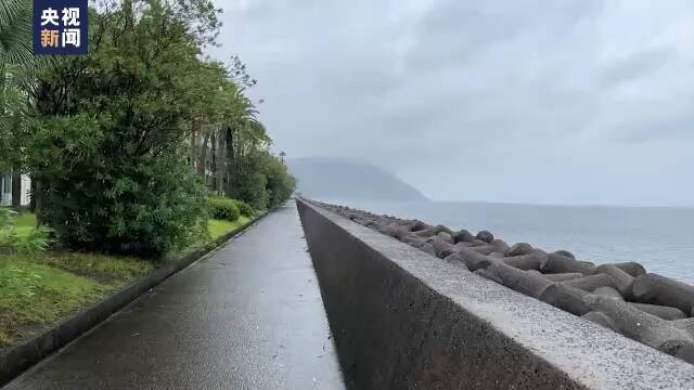 台风“南玛都”对日本影响持续 给民众出行带来不便