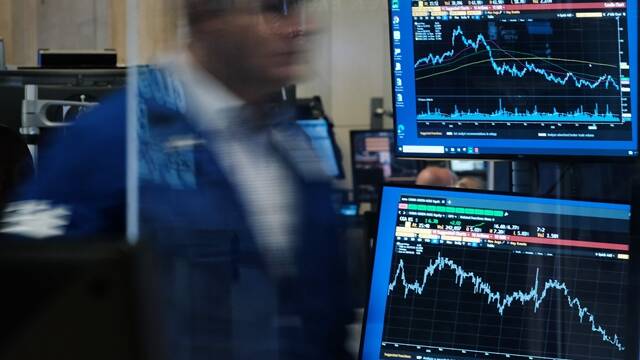 华尔街轮番唱空，投资者信心跌至金融危机以来新低