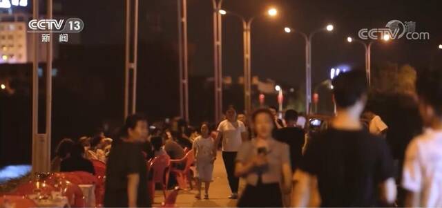 新闻特写：“夜经济”亮点纷呈 激发新活力