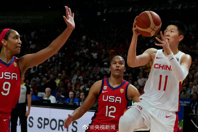 中国女篮获女篮世界杯亚军