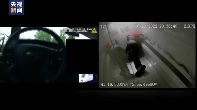 美国警方暴力执法致非洲裔男子瘫痪