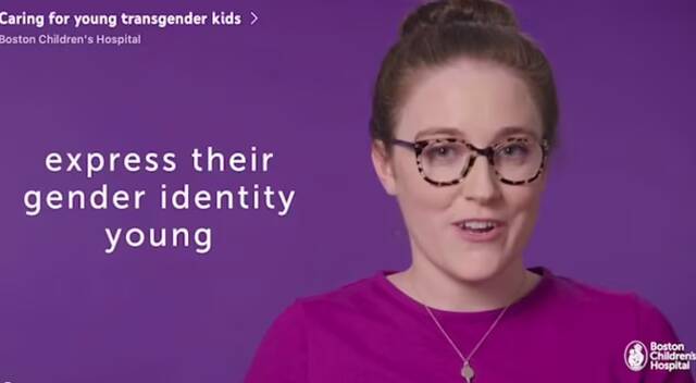 克里·麦格雷戈在视频中声称孩子们“在子宫里”就能知道自己是跨性别者