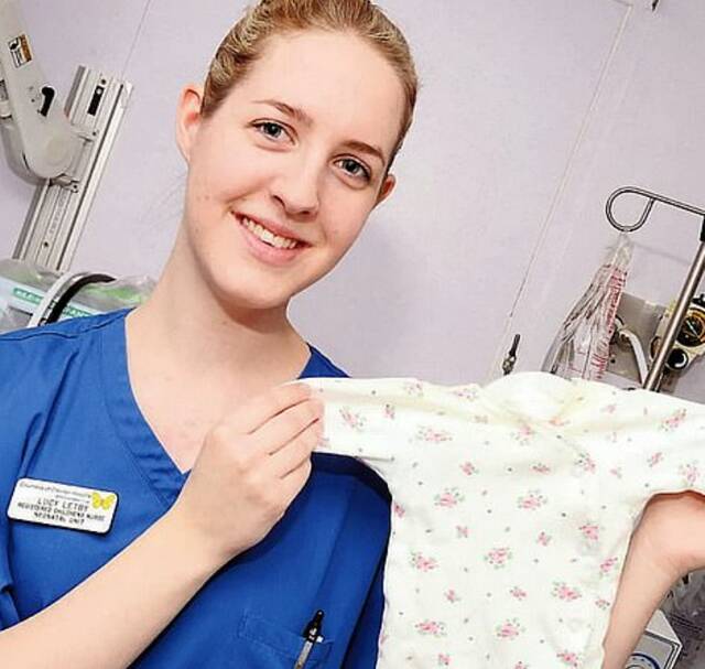 ↑新生儿护士露西·莱特比