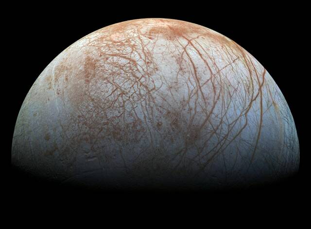 木卫二欧罗巴上水的喷发很可能来自浅层的湖泊而非地下方的全球海洋