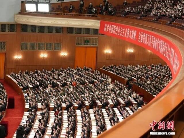 10月16日，中国共产党第二十次全国代表大会在北京人民大会堂隆重开幕。中新社记者毛建军摄