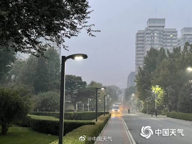 雨水添凉意！北京今天大部将现小雨 最高气温降至17℃