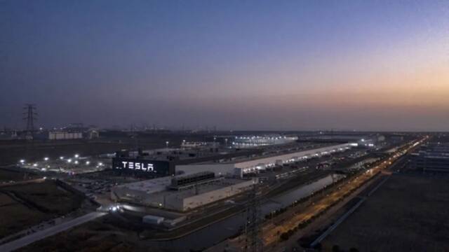 特斯拉的上海超级工厂。来源：视觉中国
