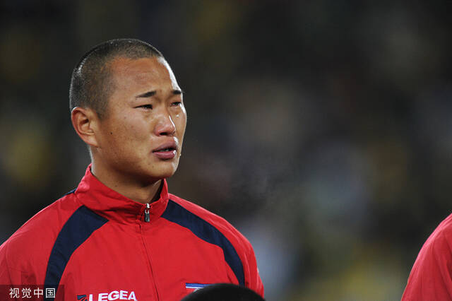 38岁朝鲜前锋郑大世宣布退役，世界杯泪流满面永载历史