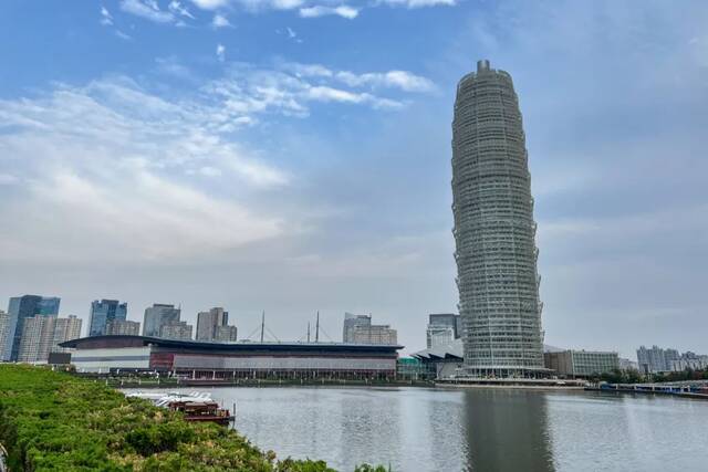 河南郑州街景。资料图