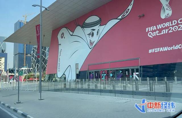 ▲卡塔尔世界杯吉祥物。受访者供图