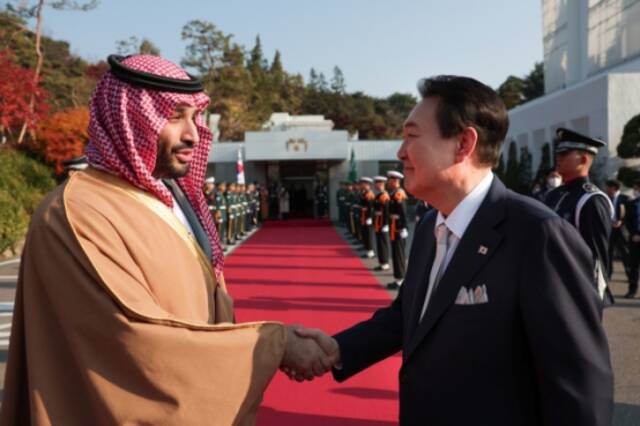 沙特王储访韩后被曝取消访日，韩官员：他可能觉得来韩国就够了