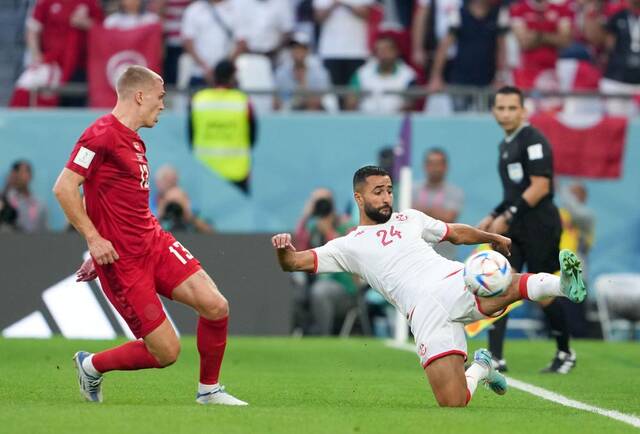 丹麦0-0突尼斯首场零进球诞生 小舒梅切尔神扑