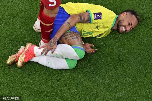 头条世界杯｜C罗和内马尔的眼泪，为谁而流