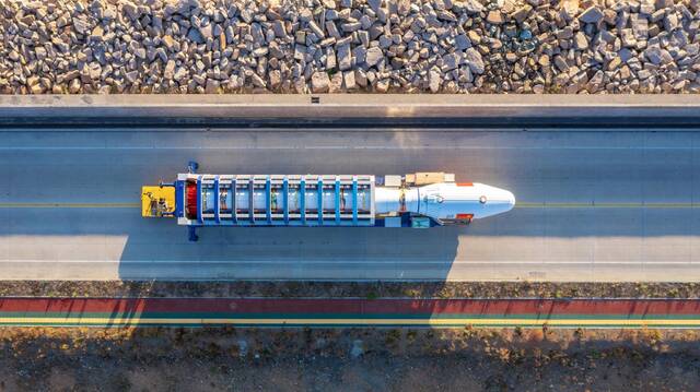 “捷龙三号”通过公路运输转运至海上发射母港。航天科技集团一院所属中国火箭公司供图