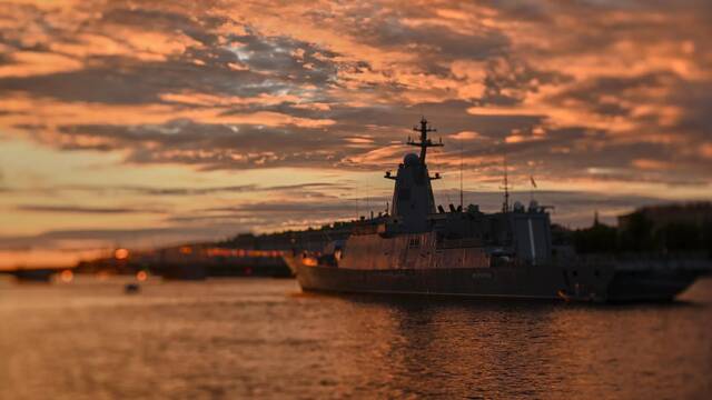 俄媒：俄国防部称，最新型“水星”号护卫舰在波罗的海进行国家测试