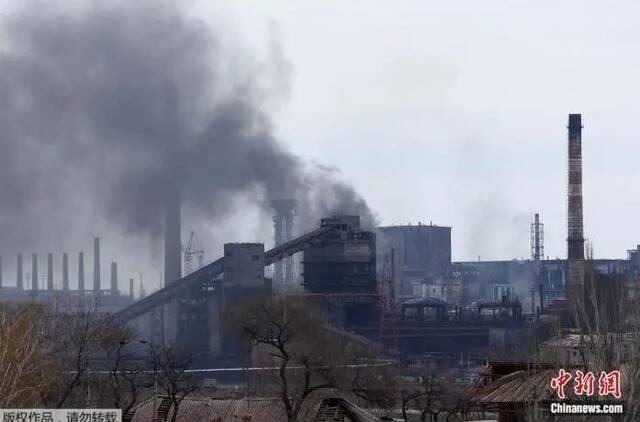 资料图：乌克兰马里乌波尔亚速钢铁厂。