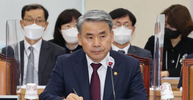 韩媒：韩国防部长官就军方应对朝鲜无人机不力致歉