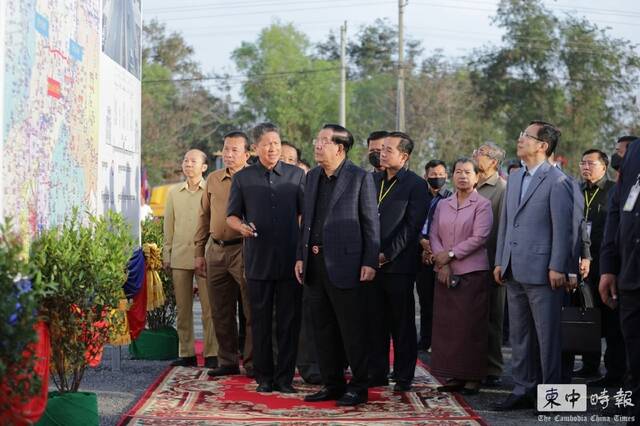 柬埔寨首相洪森：如果不依靠中国，谁来帮助我们修路架桥？