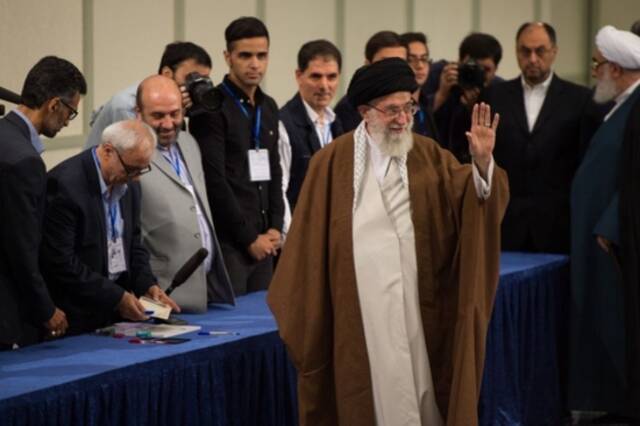 伊朗最高领袖哈梅内伊图片来源：新华社