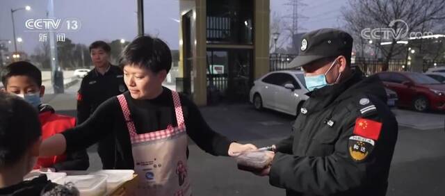 过年  邻里社区的年夜饭 此处心安是吾乡