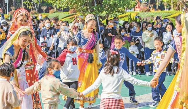 新年伊始逾200万人次旅客抵深