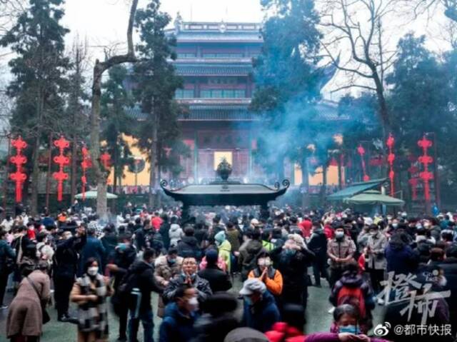 图片：杭州灵隐寺