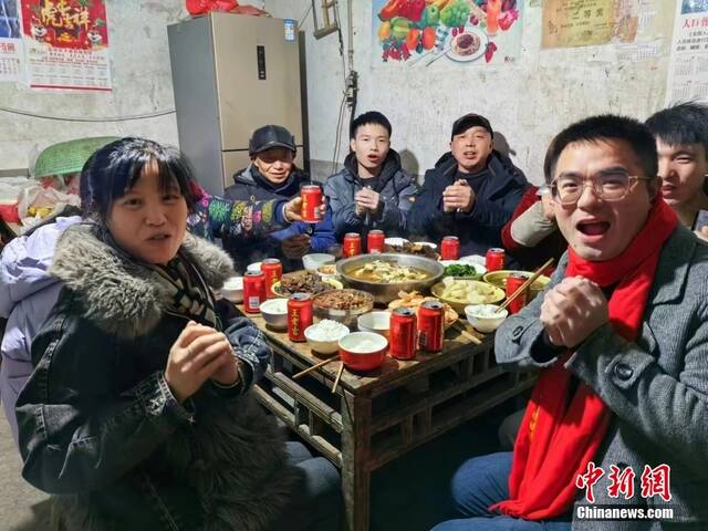 “凡人英雄”甘宇的新年心愿：多花一点时间和家人在一起