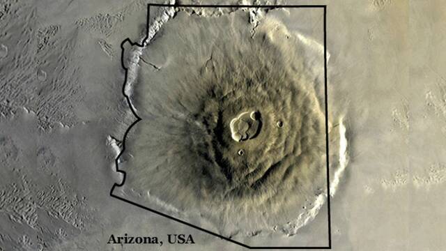 位于火星赤道附近的奥林巴斯山：太阳系中最大的火山